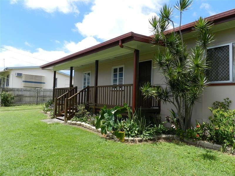 50 Beach Road, Sarina QLD 4737