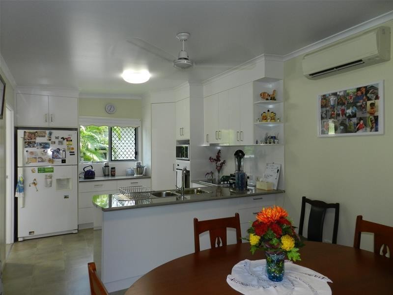 50 Beach Road, Sarina QLD 4737