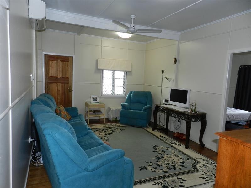 50 Beach Road, Sarina QLD 4737