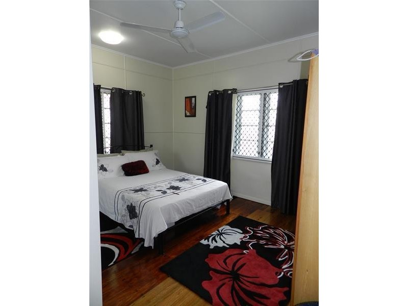 50 Beach Road, Sarina QLD 4737