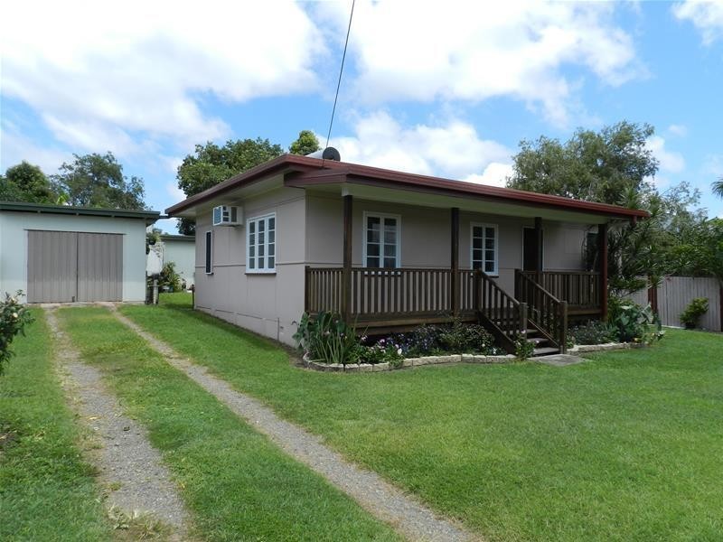 50 Beach Road, Sarina QLD 4737