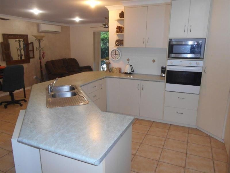 13 Starboard Circuit, Shoal Point QLD 4750