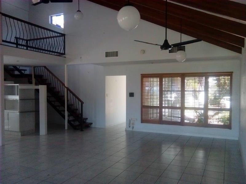 58 Edmunds Avenue, Hay Point QLD 4740