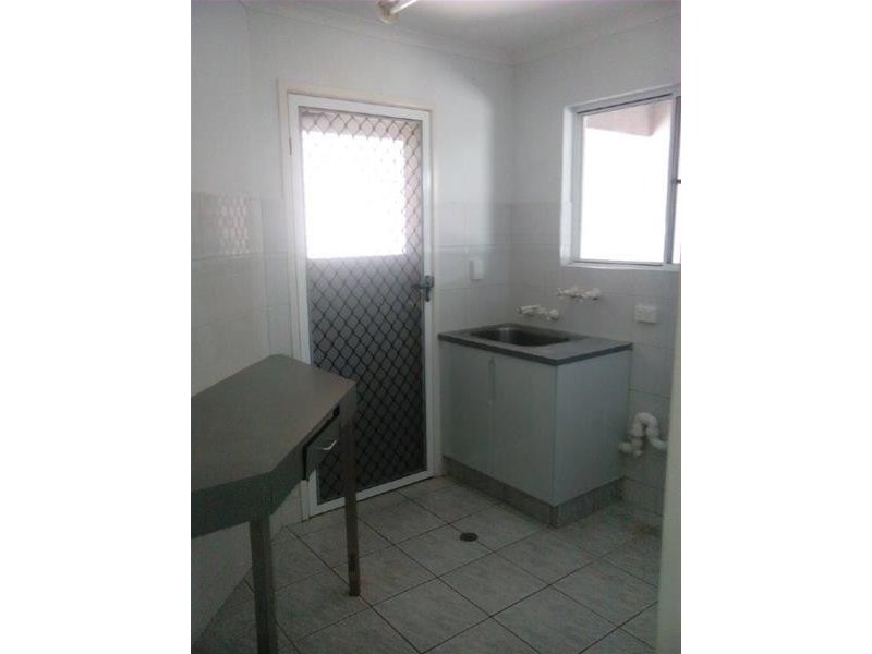 58 Edmunds Avenue, Hay Point QLD 4740