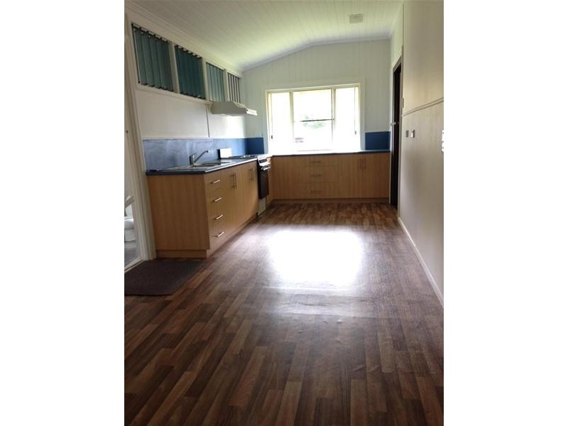 44 Sarina Beach Road, Sarina QLD 4737