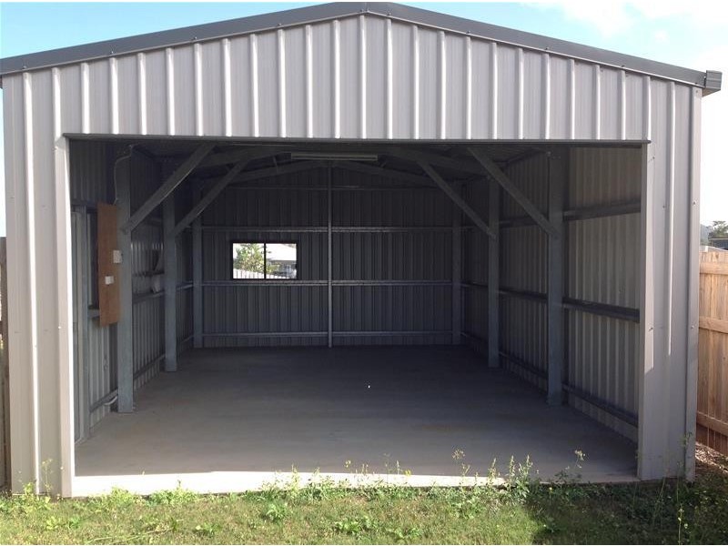 9 Hook Court, Sarina QLD 4737