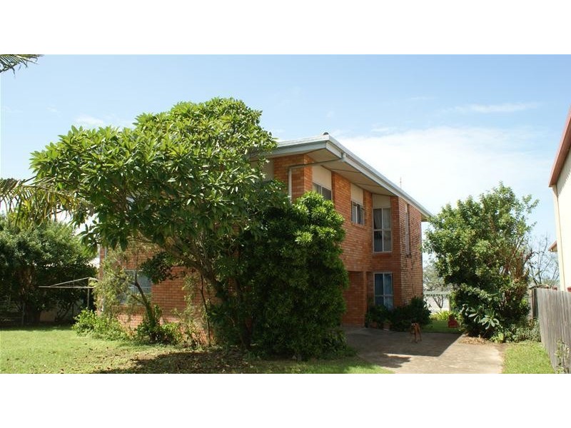 39 Rasmussen Avenue, Hay Point QLD 4740