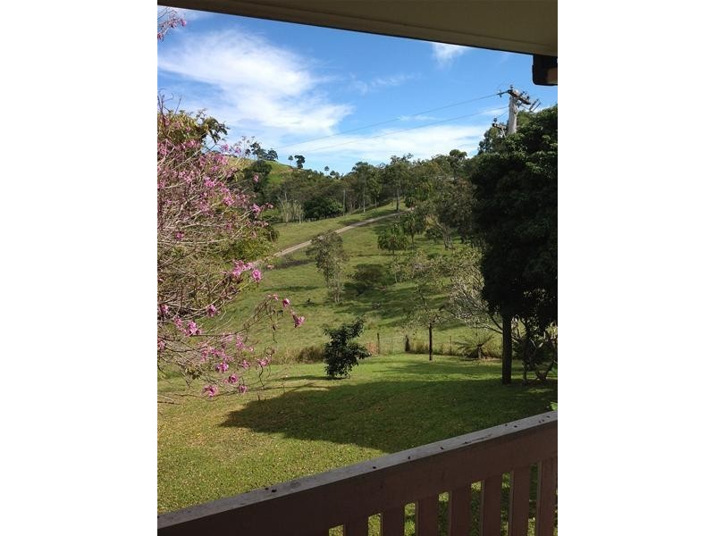 169 Garrett Road, Alligator Creek QLD 4740