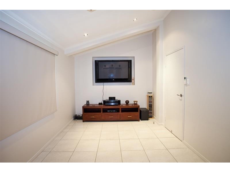 12 Morris Street, Campwin Beach QLD 4737