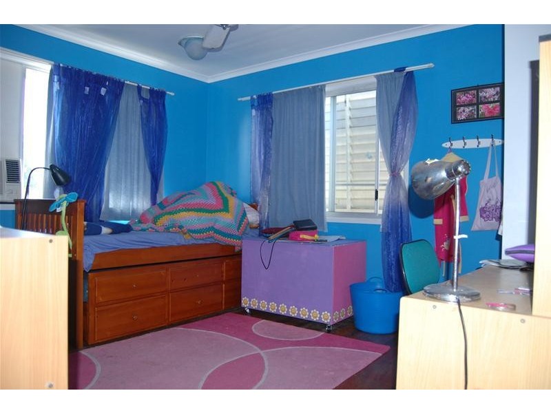 24 Kathleen Street, Sarina QLD 4737