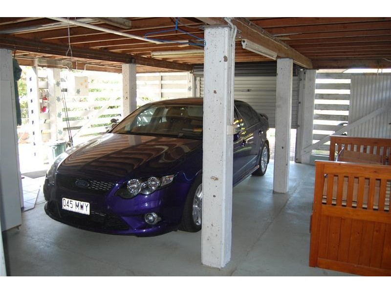 24 Kathleen Street, Sarina QLD 4737