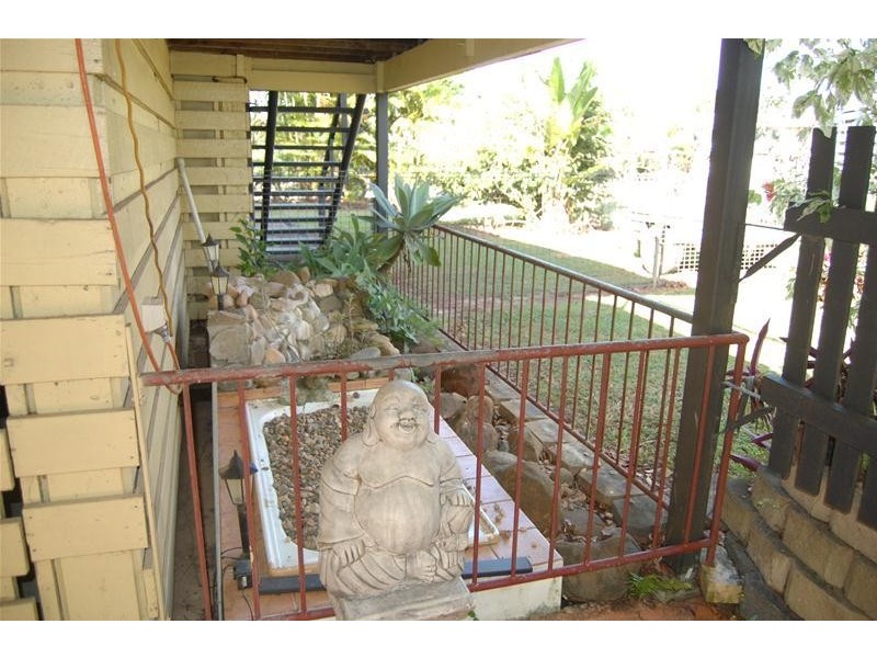 24 Kathleen Street, Sarina QLD 4737