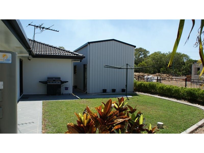 89 Zelma Street, Grasstree Beach QLD 4740