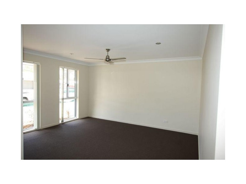 3 Rasmussen Court, Armstrong Beach QLD 4737