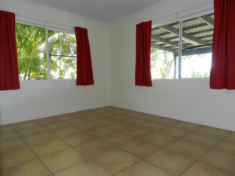 14 Hackett Court, Campwin Beach QLD 4737