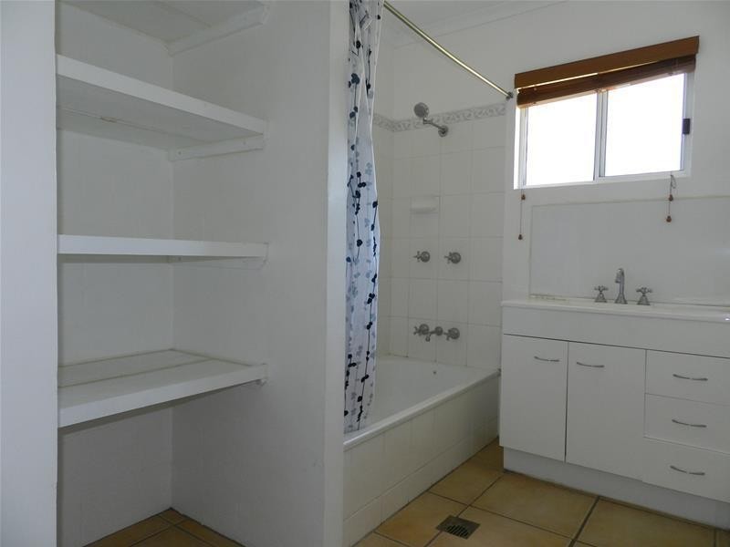 14 Hackett Court, Campwin Beach QLD 4737