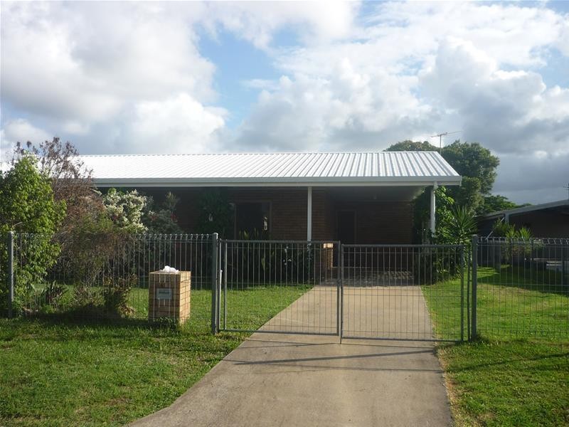 14 Freemont Avenue, Sarina QLD 4737