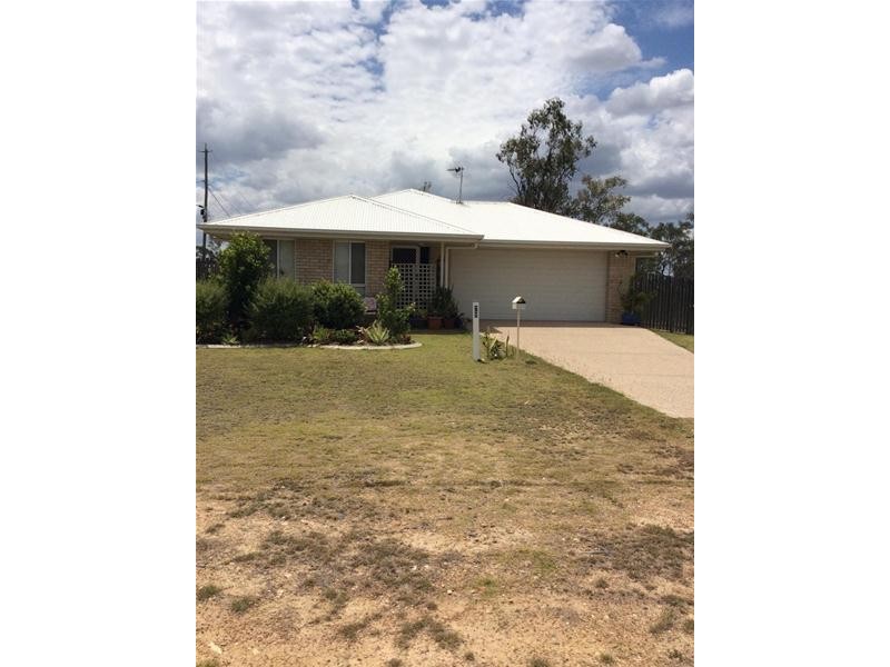 75 St Lawrence Street, Nebo QLD 4742