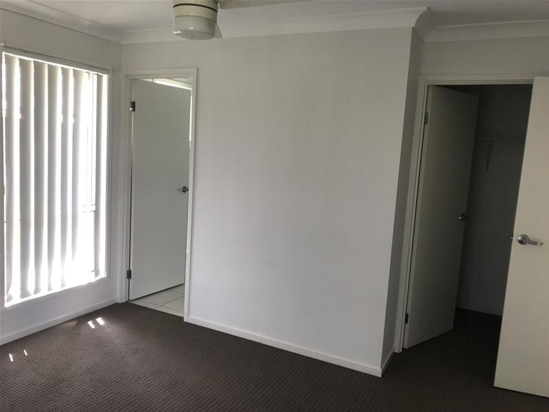 75 St Lawrence Street, Nebo QLD 4742