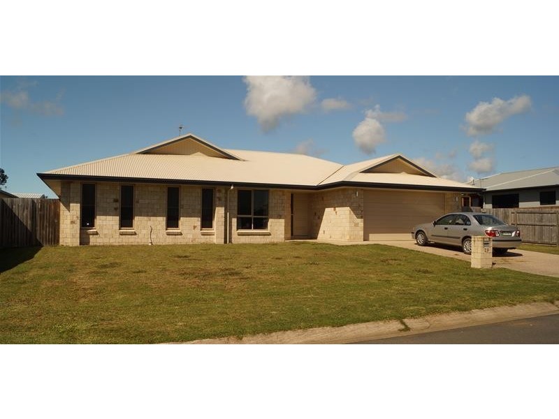 29 Reef Drive, Sarina QLD 4737
