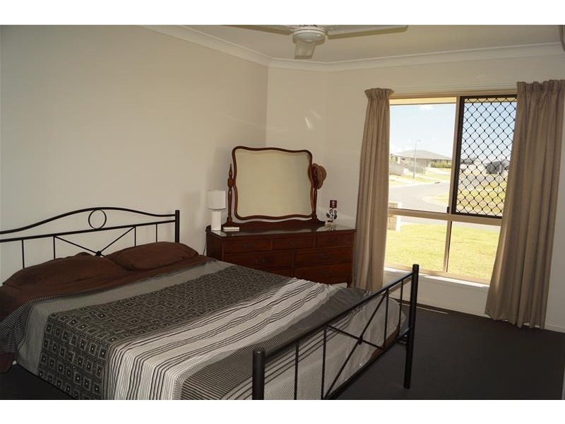 29 Reef Drive, Sarina QLD 4737