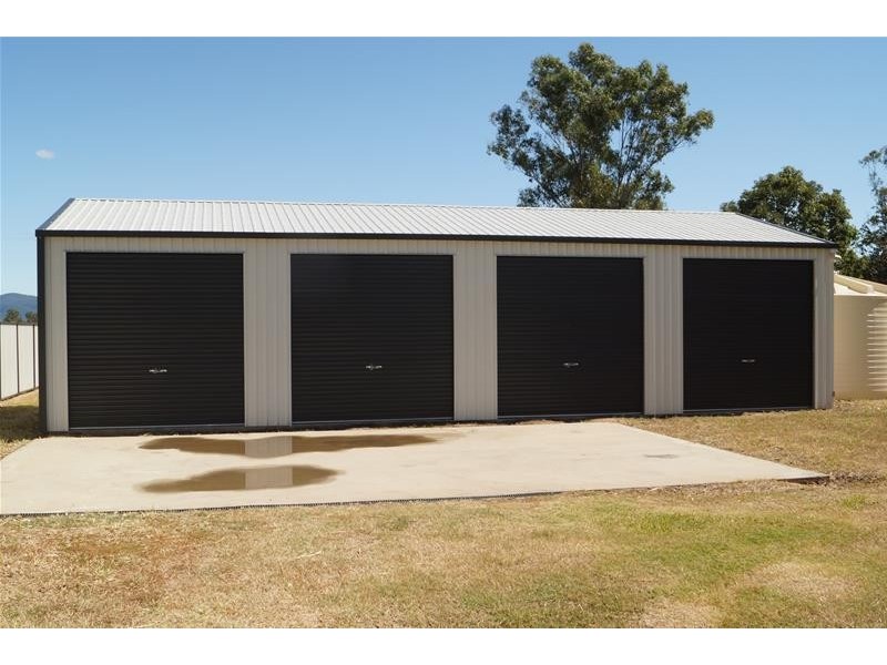 8 Huntly Road, Sarina QLD 4737