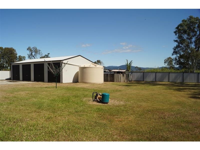 8 Huntly Road, Sarina QLD 4737