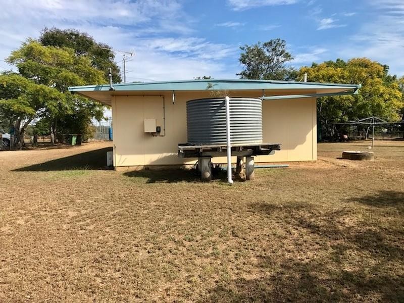 5 Waverley Street, St Lawrence QLD 4707