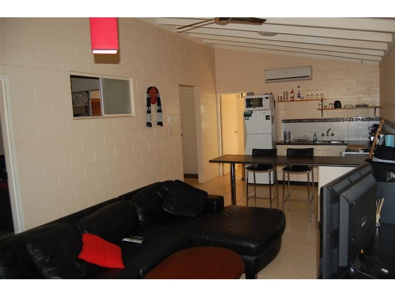 3/47 Owen Jenkins Drive, Sarina Beach QLD 4737