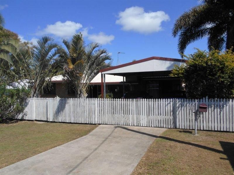 32 Coral Drive, Blacks Beach QLD 4740