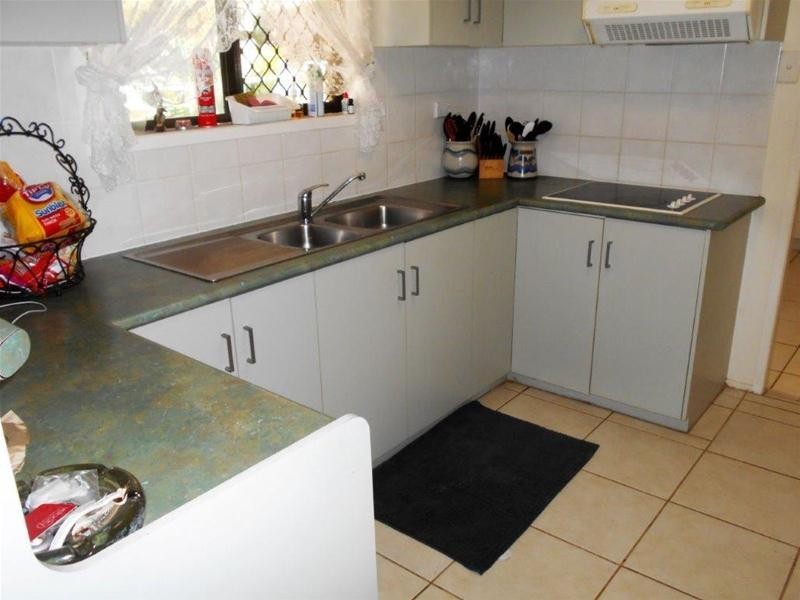 32 Coral Drive, Blacks Beach QLD 4740