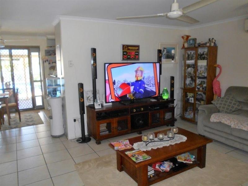 32 Coral Drive, Blacks Beach QLD 4740