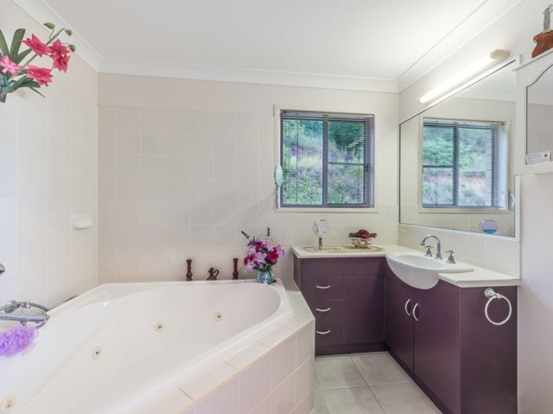 116 Cape Hillsborough Road, Ball Bay QLD 4741