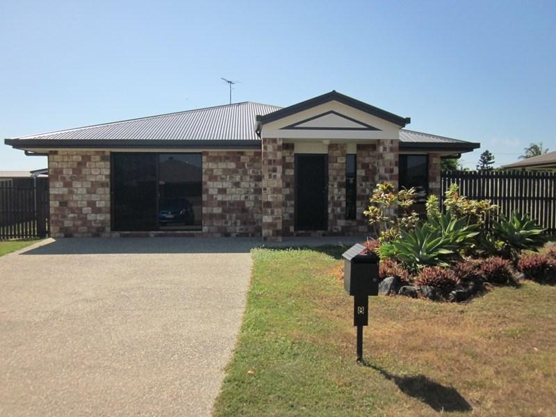 8 Pacific Avenue, Sarina QLD 4737