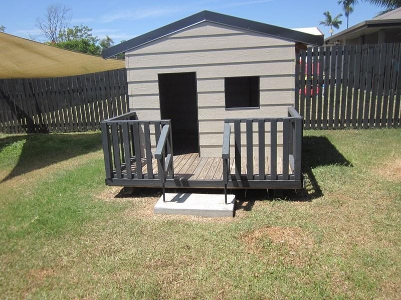 8 Pacific Avenue, Sarina QLD 4737