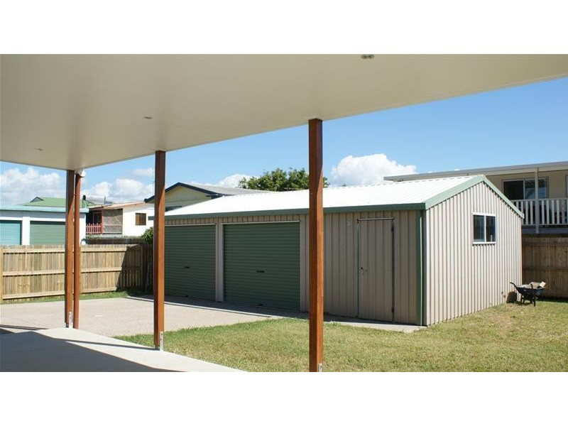 70 The Esplanade, Grasstree Beach QLD 4740