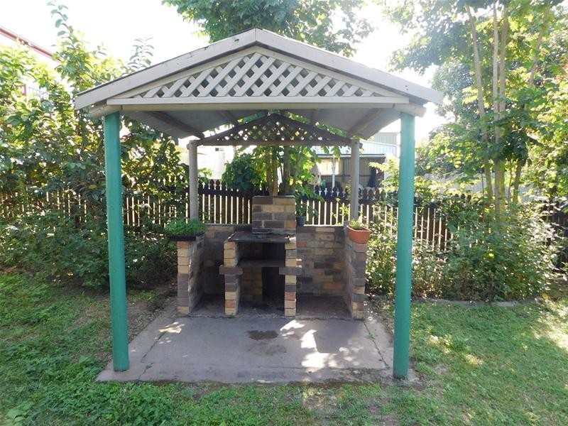 146 Broad Street, Sarina QLD 4737