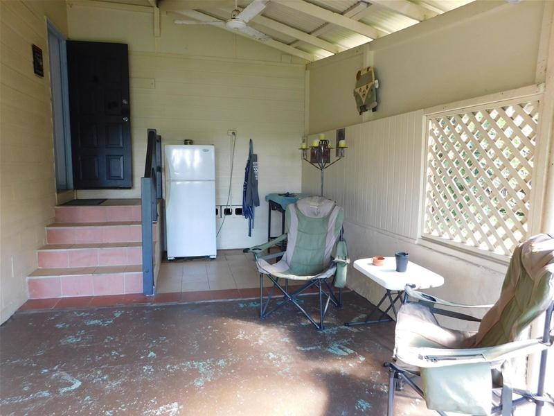 146 Broad Street, Sarina QLD 4737