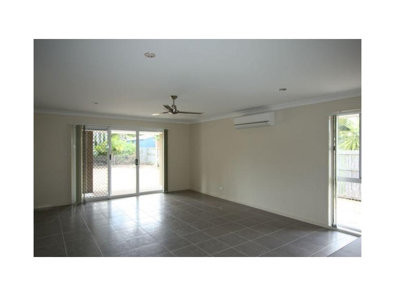 3 Rasmussen Court, Armstrong Beach QLD 4737