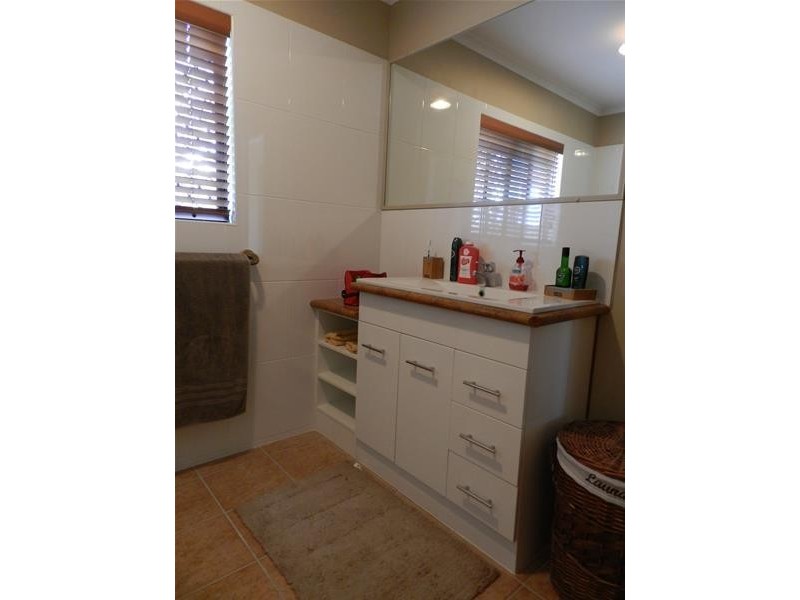 1 Howard Street, Hay Point QLD 4740