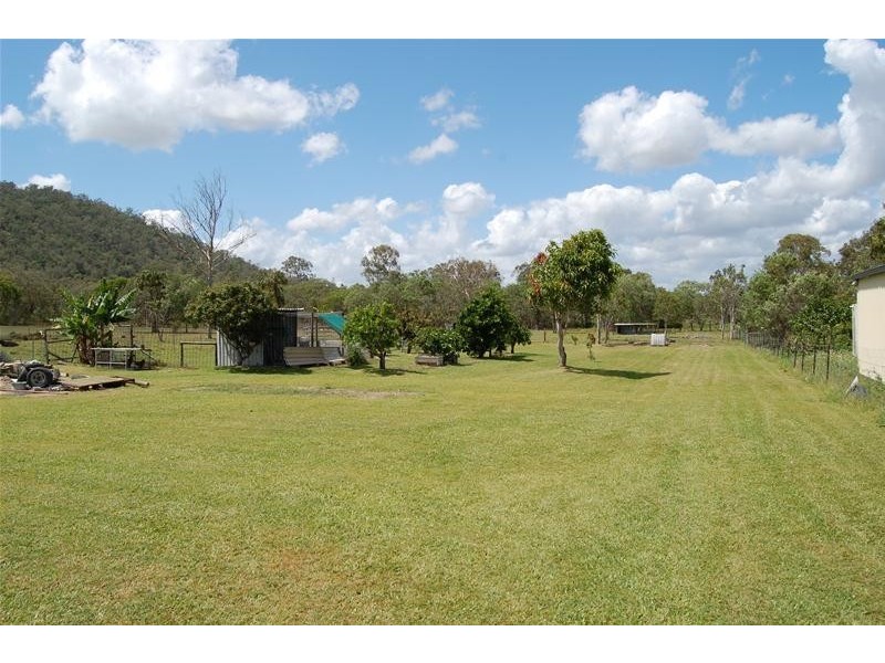 11 Carlton Road, Sarina QLD 4737