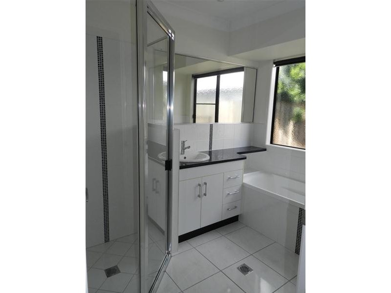 44 Millenium Drive, Sarina QLD 4737