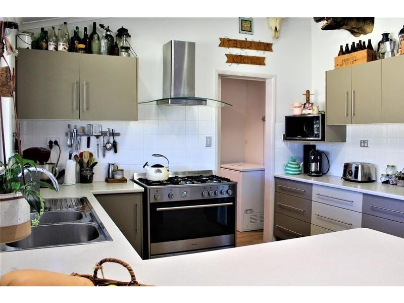 524 St Lawrence Connection Road, St Lawrence QLD 4707