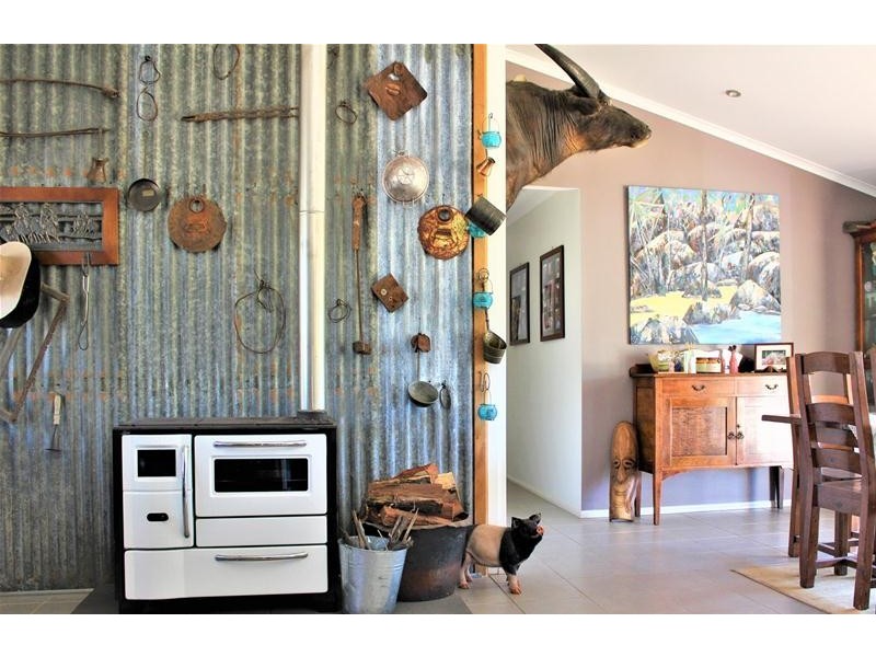 524 St Lawrence Connection Road, St Lawrence QLD 4707