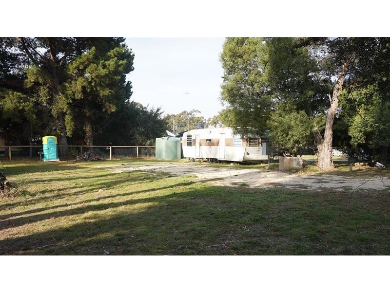 3 Wallaby Street, Loch Sport VIC 3851