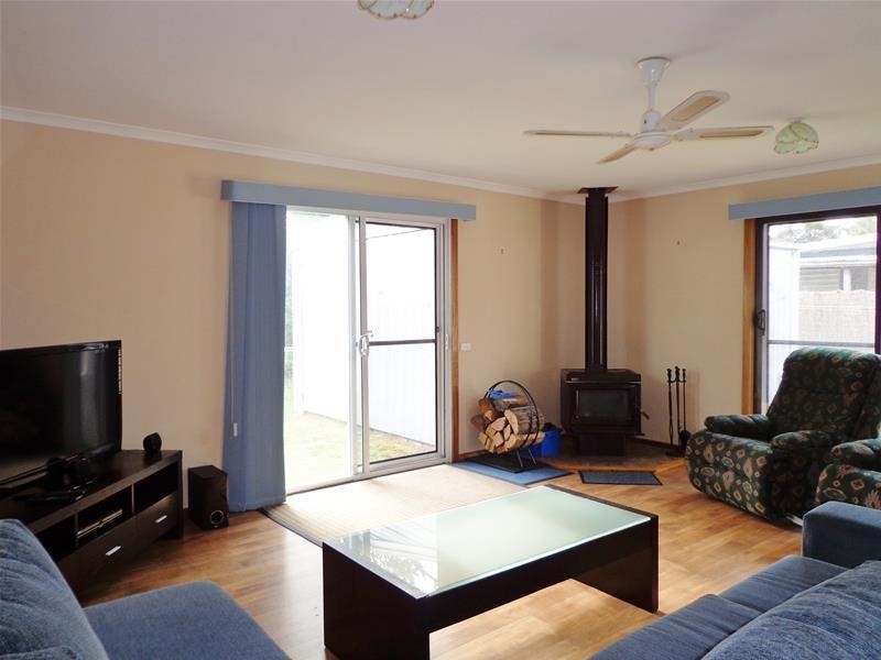 19 Sanctuary Road, Loch Sport VIC 3851