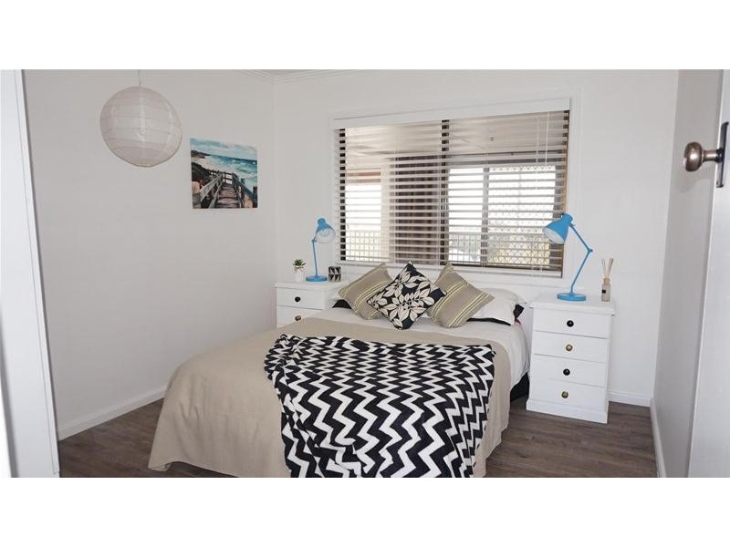 45 Wattle Grove, Loch Sport VIC 3851