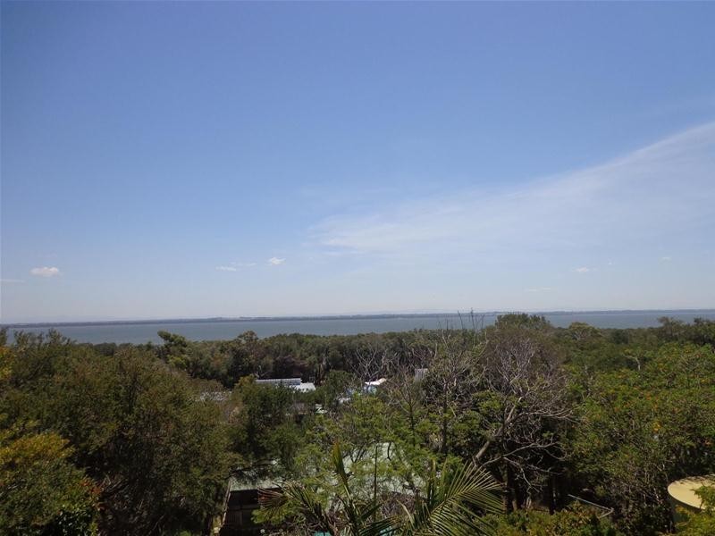 45 Wattle Grove, Loch Sport VIC 3851