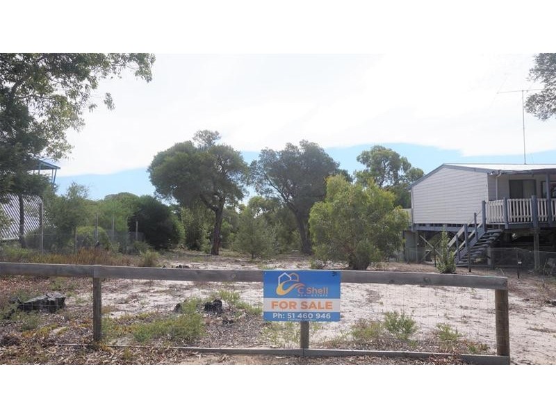 30 White Crescent, Loch Sport VIC 3851