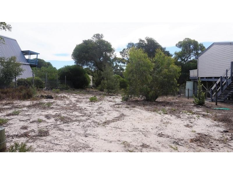 30 White Crescent, Loch Sport VIC 3851